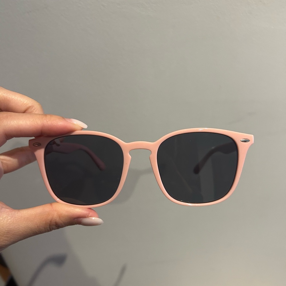 UV400 protection sunglasses